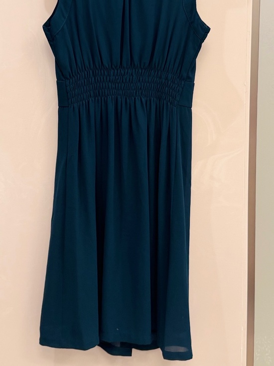 Future State Sleeveless Dress in Emerald - Picture 3 of 4